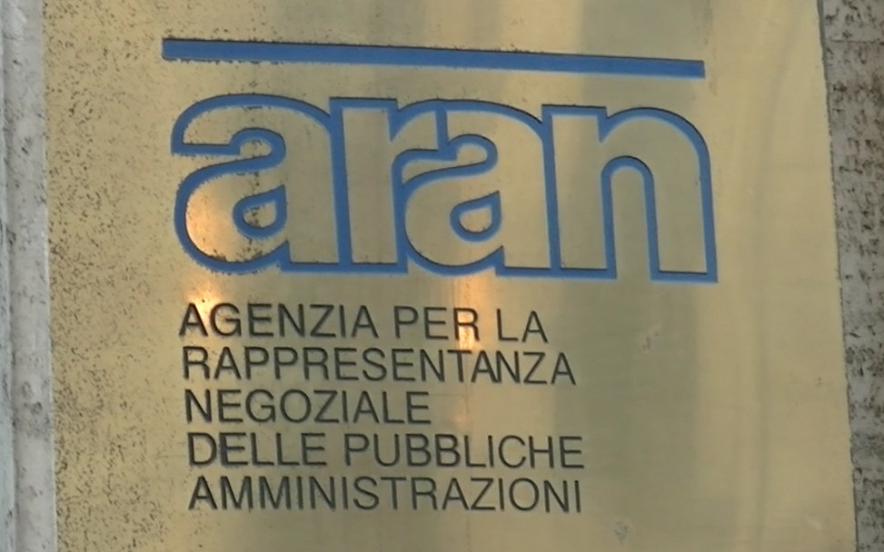 La firma definitiva del contratto giovedì 19 aprile alle 10,30